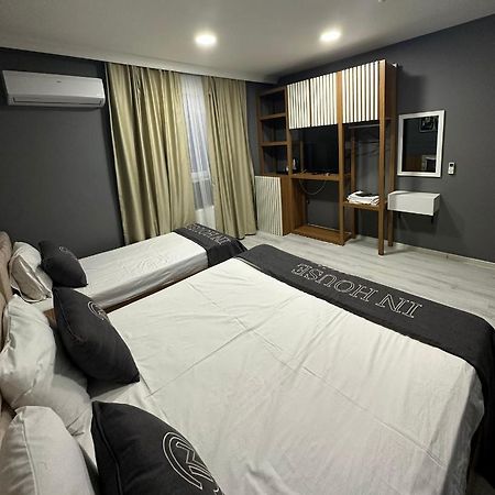 In House Suite Istanbulská provincie Exteriér fotografie